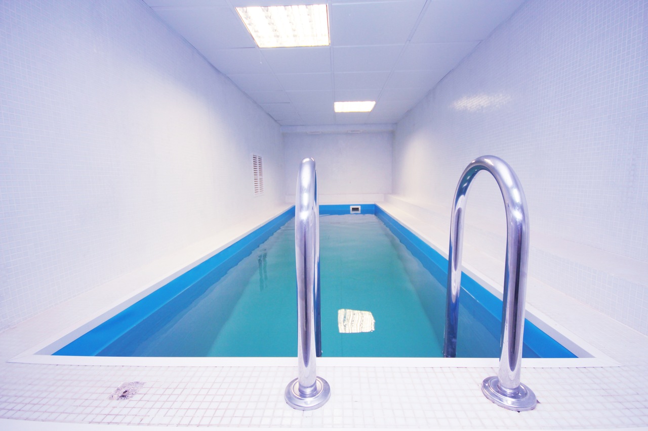 Фитнес-клуб, Тренажерный зал \"Арнольд\"